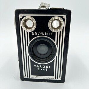 Kodak Brownie Target Six-16 Box Camera Antique Vintage Untested